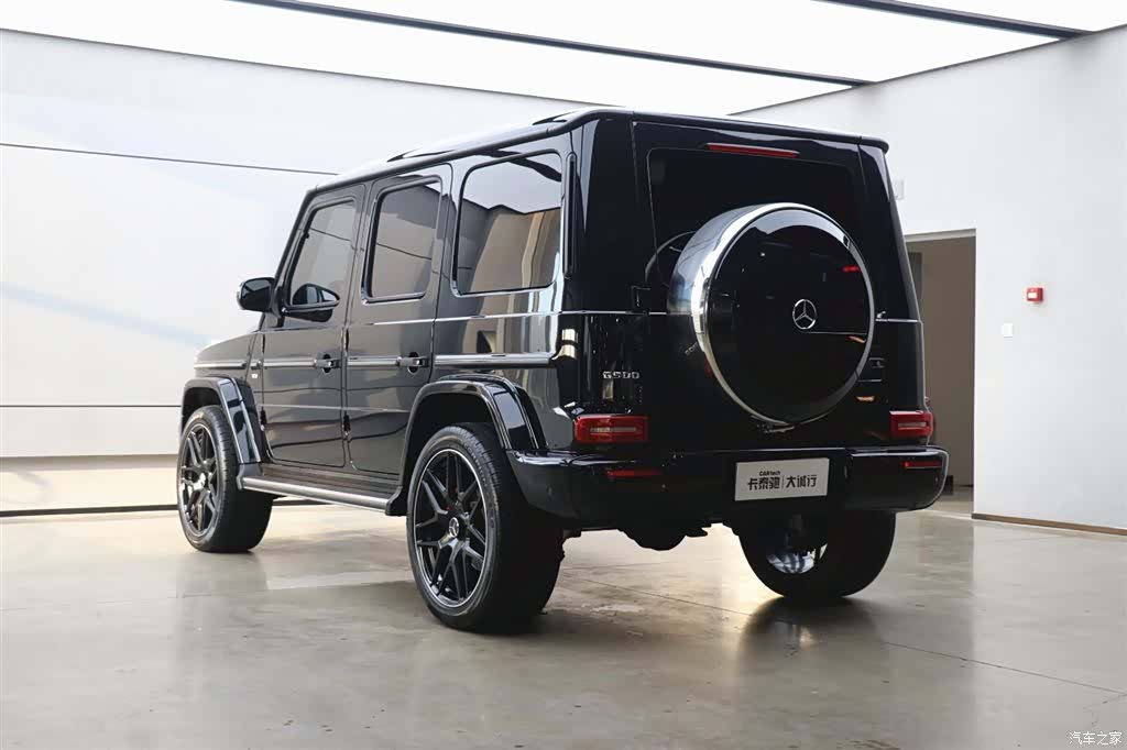 Mercedes-Benz G-Class, 2023 37