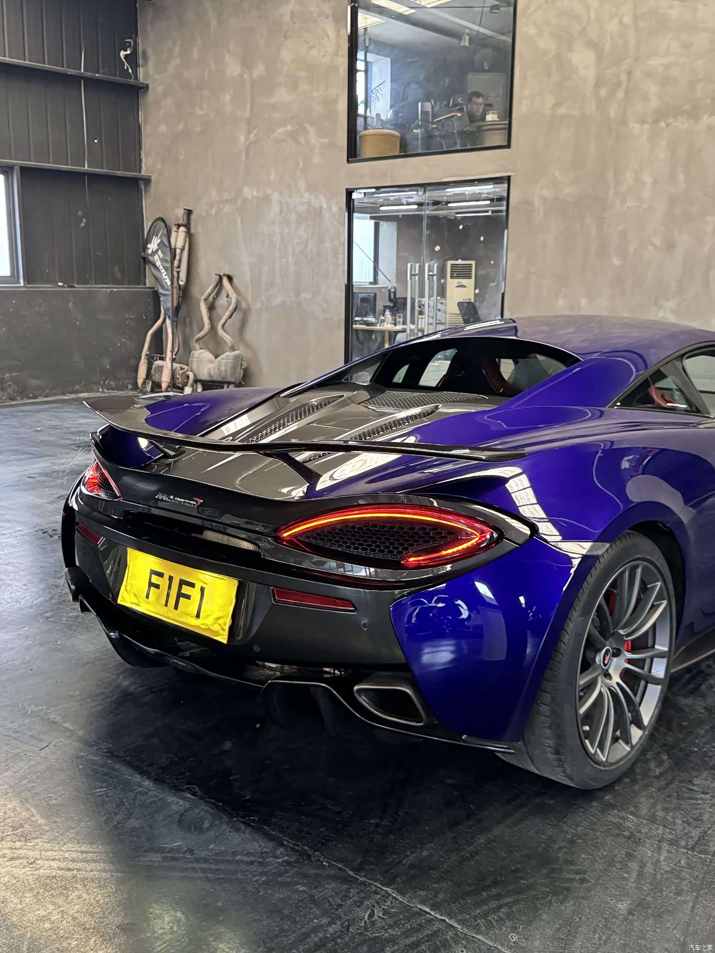 McLaren 570, 2018 9