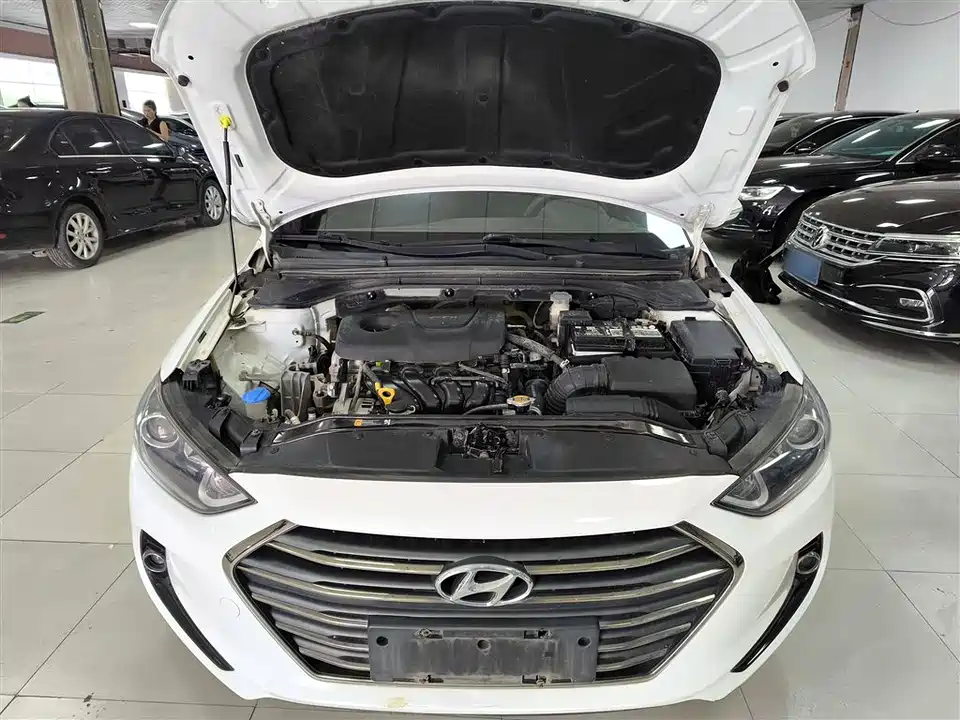 Hyundai Lead