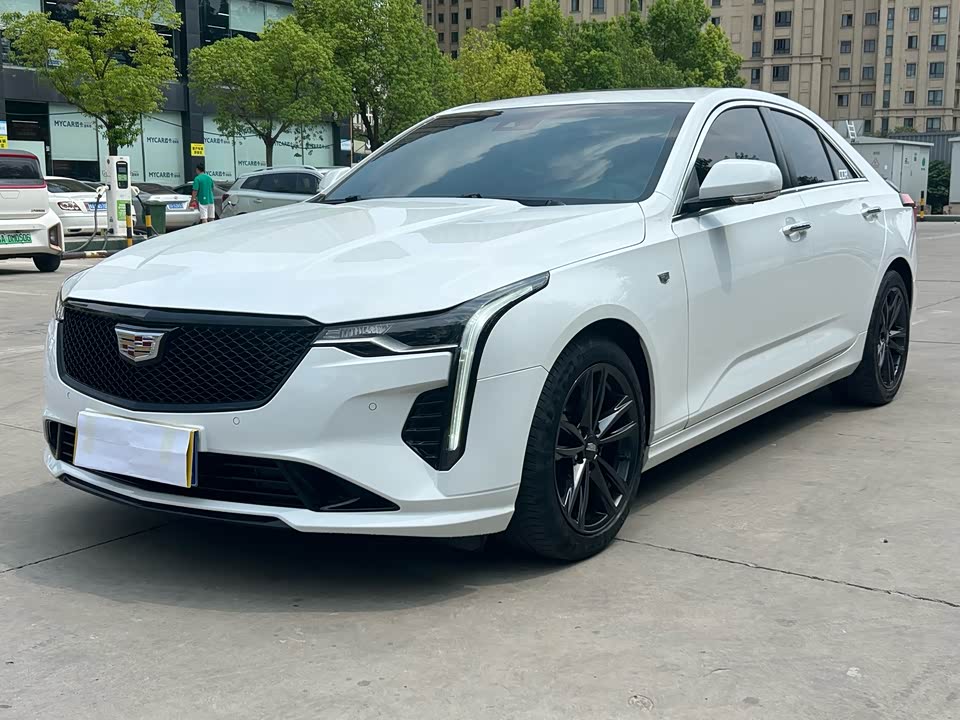 Cadillac CT4