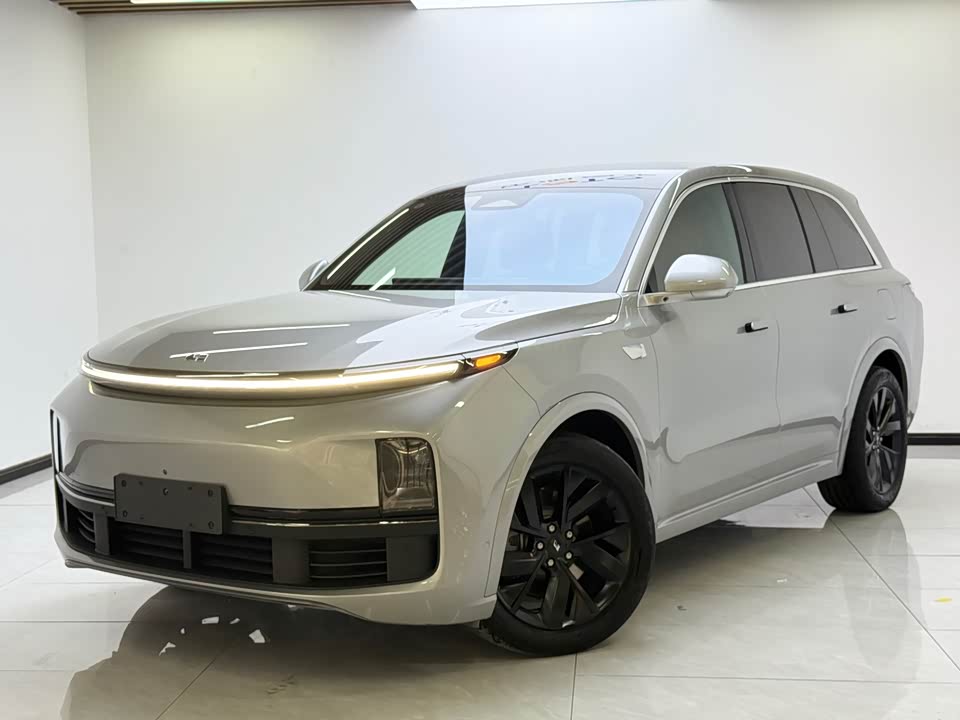 Li Auto Ideal L8