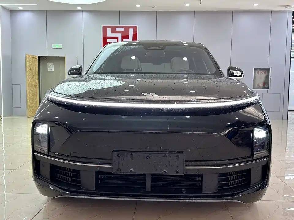 Li Auto Ideal L8