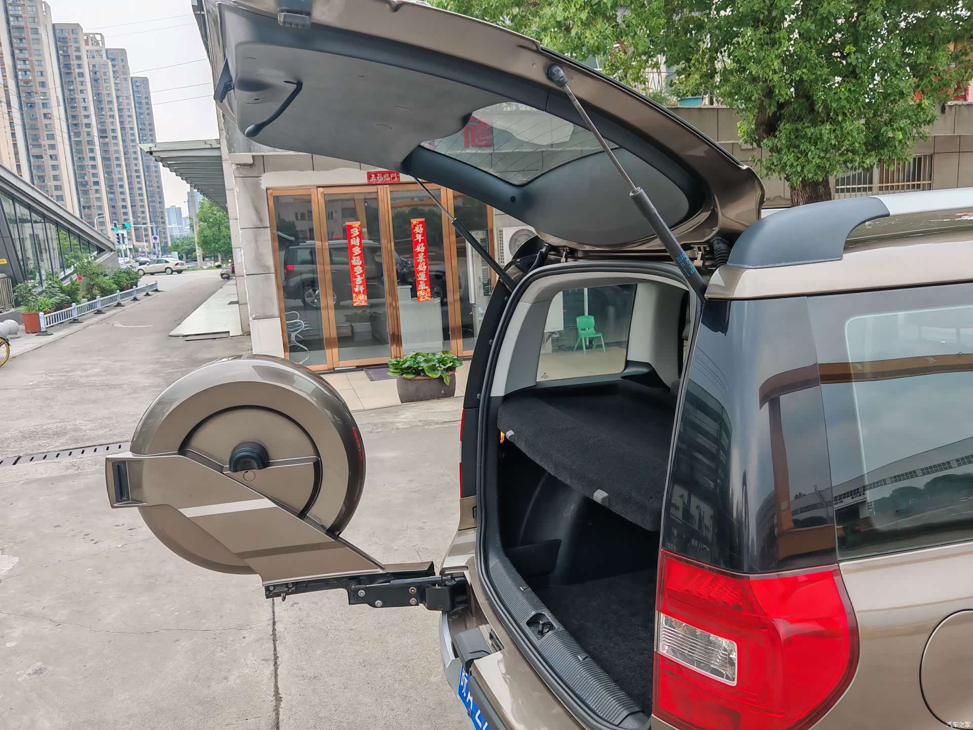Skoda Yeti, 2014 9