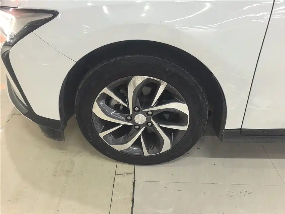 Buick Slightly blue 6