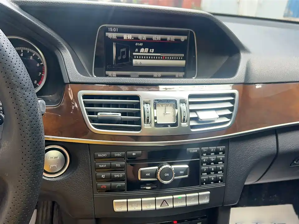 Mercedes-Benz E-class Mercedes-Benz E-class
