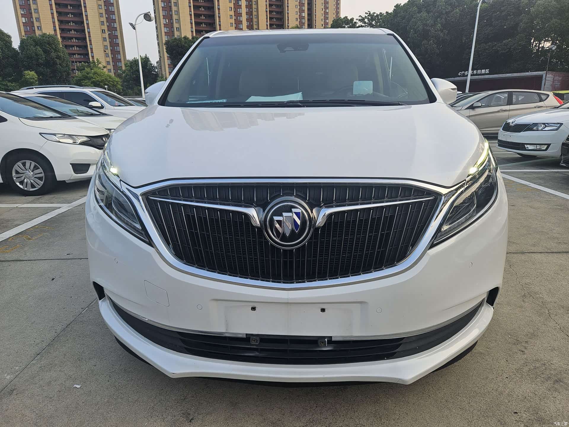 Buick GL8, 2018 2
