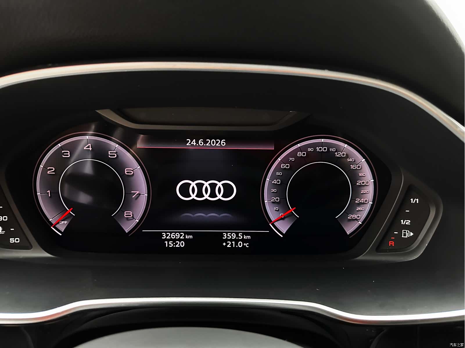 Audi Q3, 2022 20