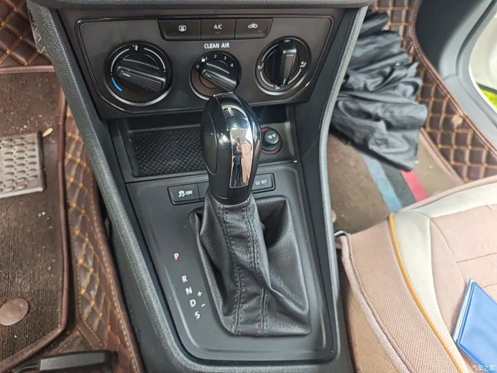 Volkswagen Lavida, 2018 15