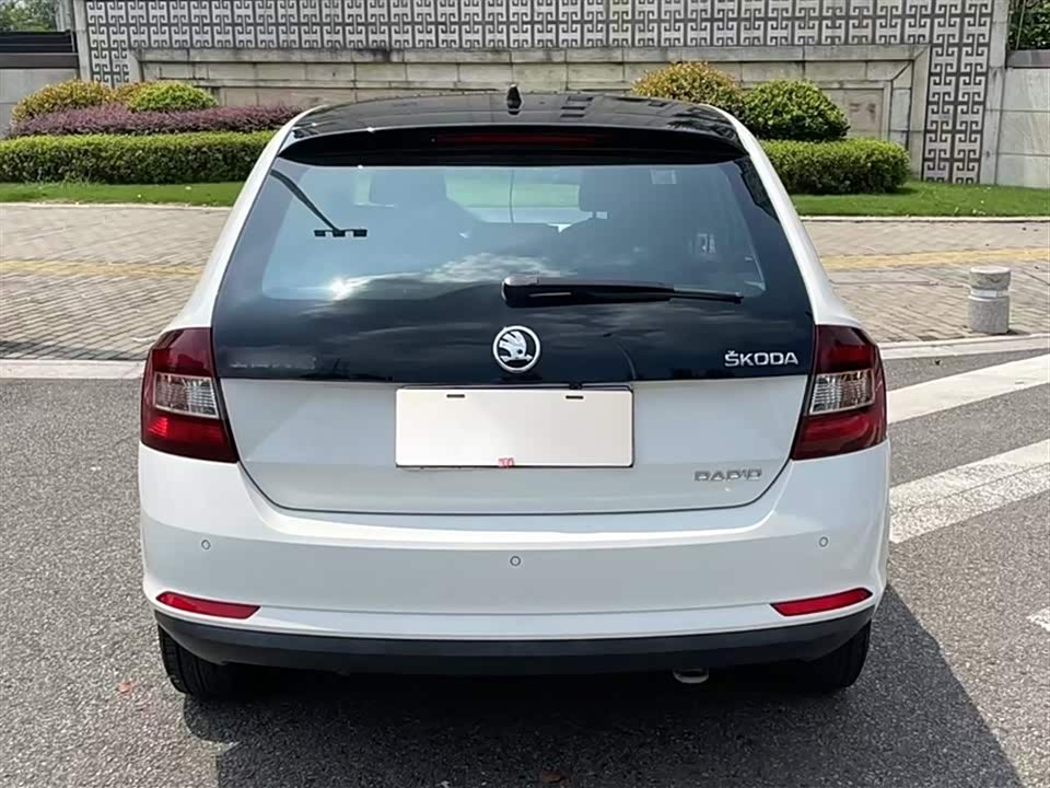 Skoda Xindong