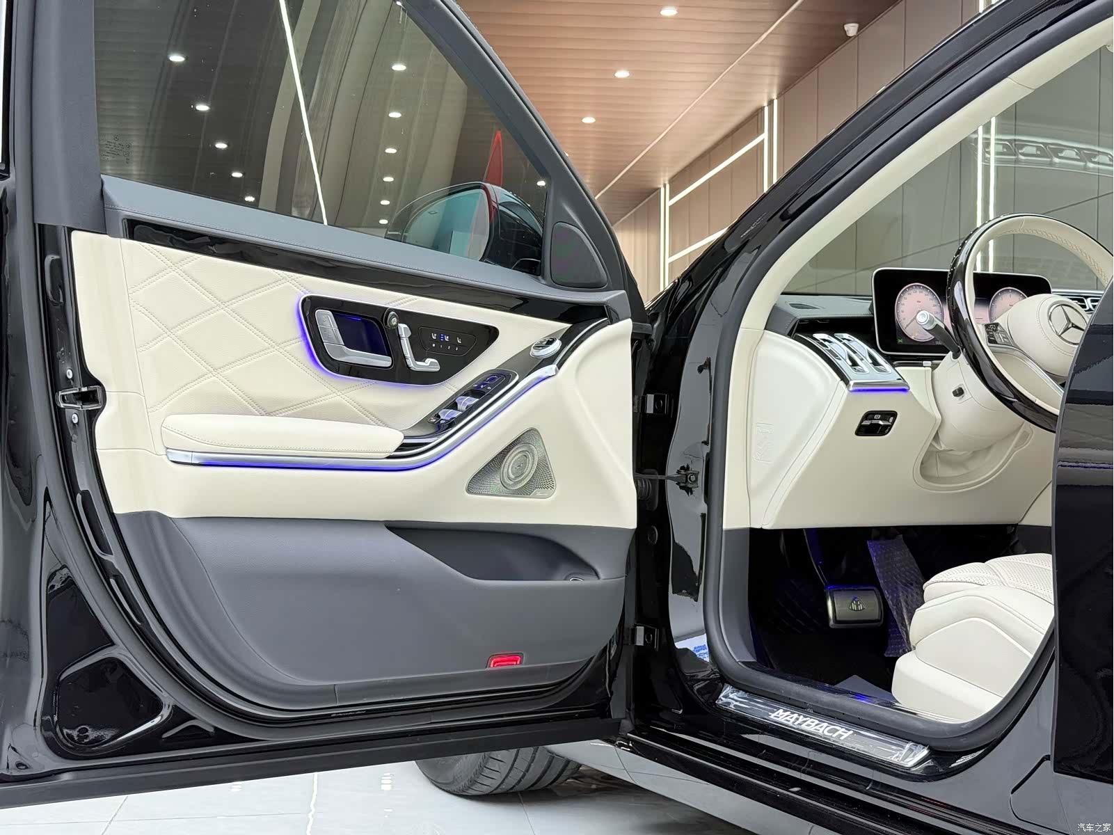 Maybach S-Class, 2023 8