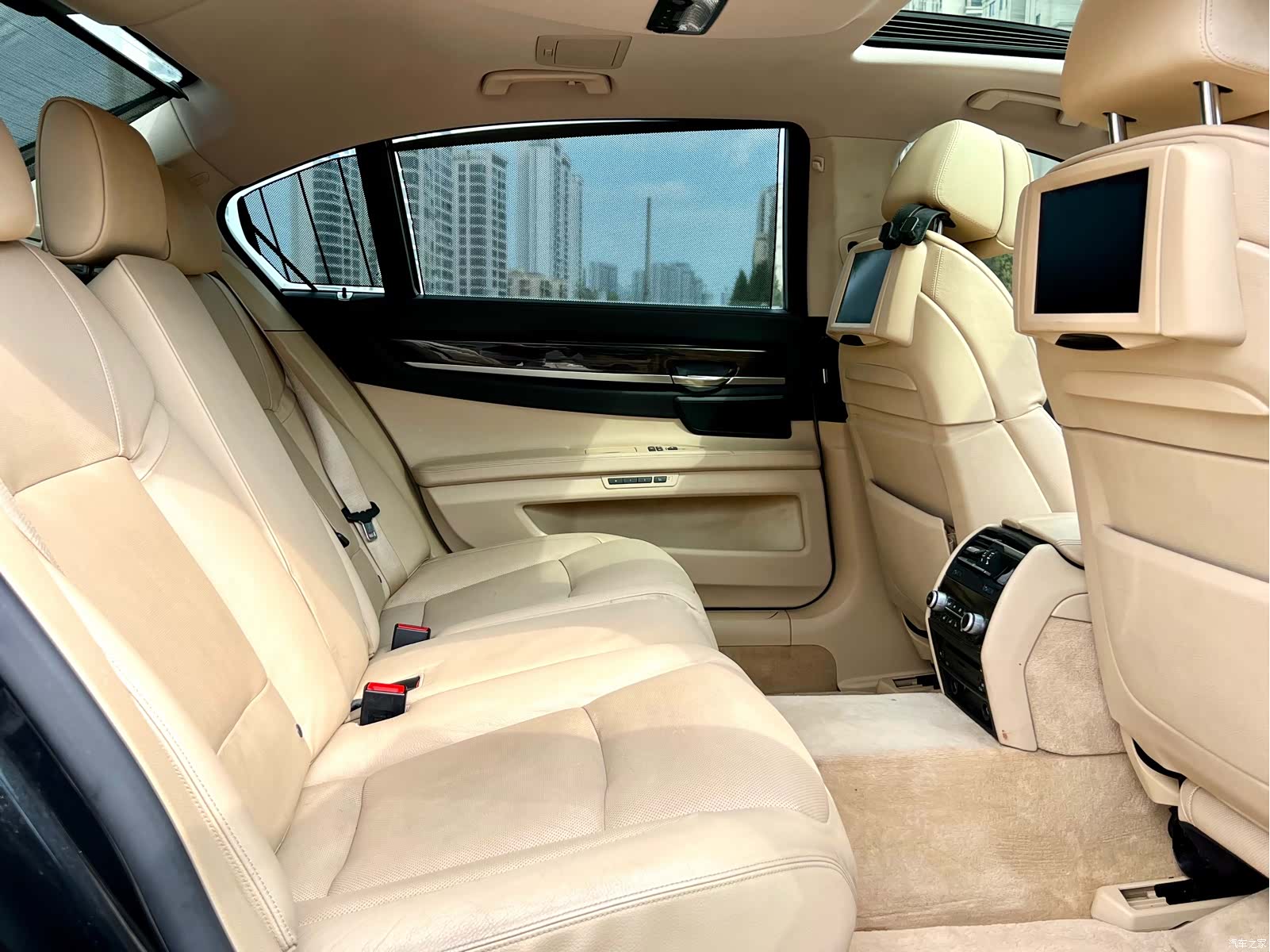 BMW 7 Series, 2013 8
