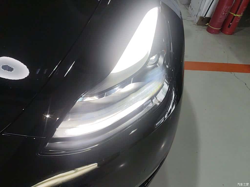 Tesla Model Y, 2022 24