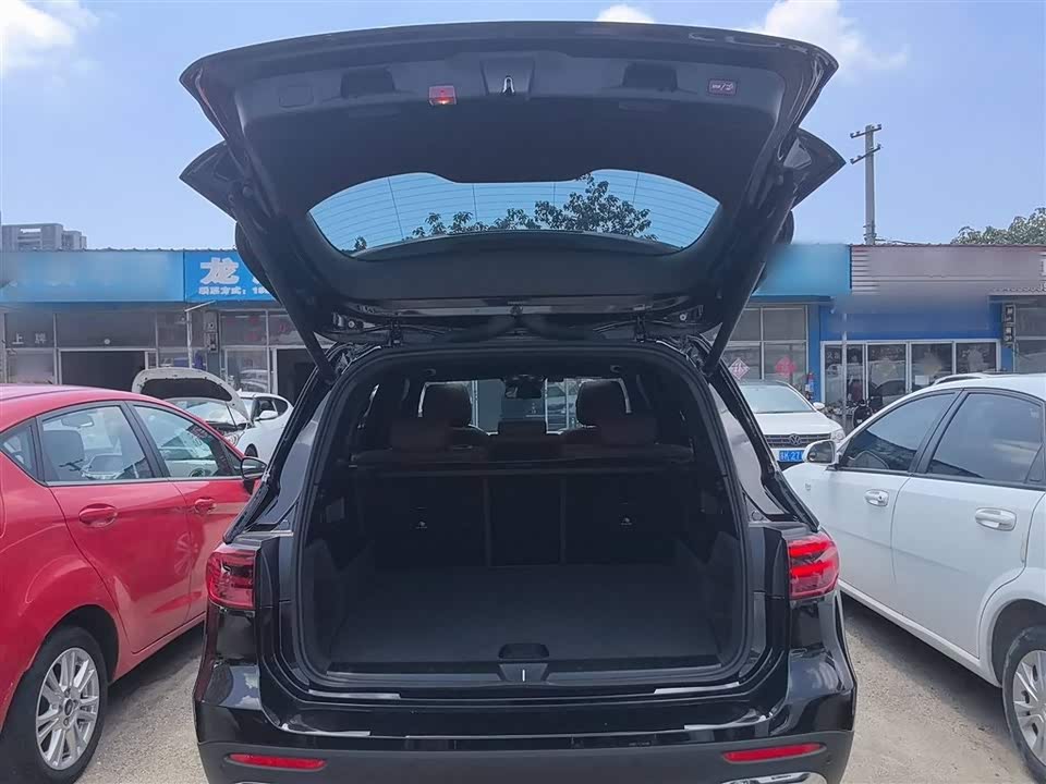 Mercedes-Benz GLB Mercedes-Benz GLB