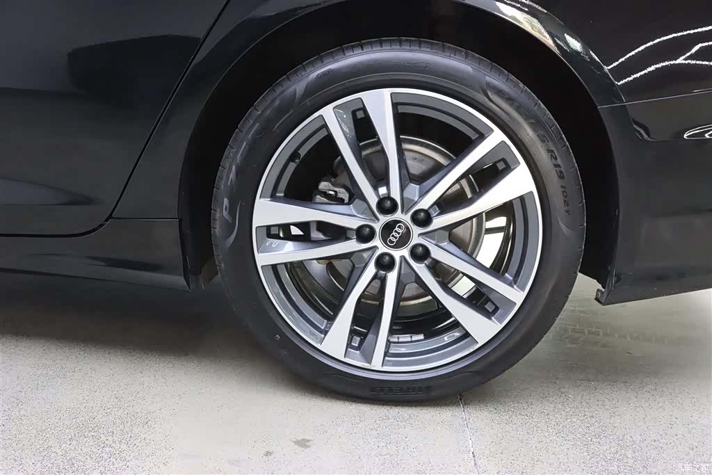 Audi A6L, 2023 34