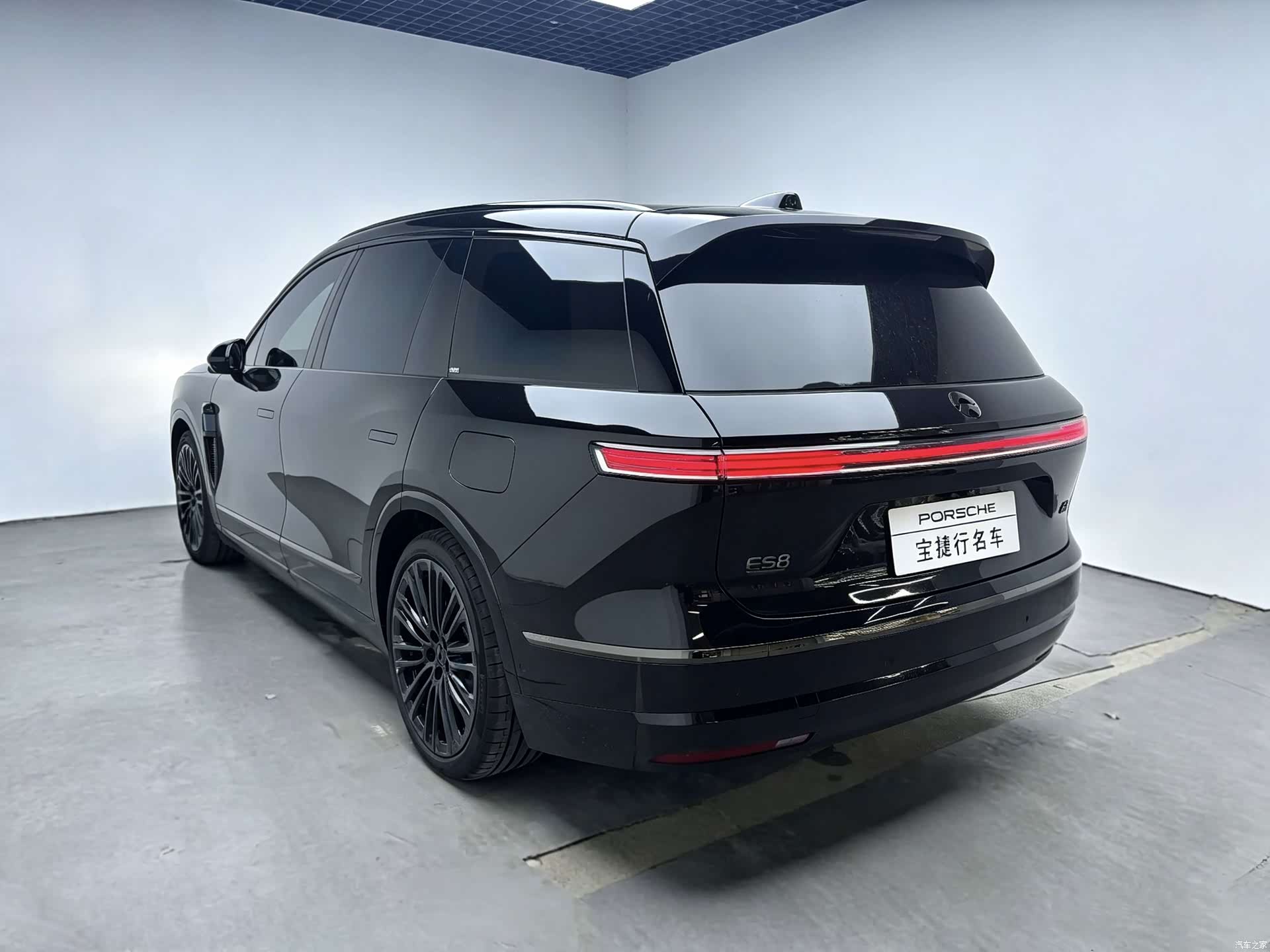 NIO ES8, 2026 4