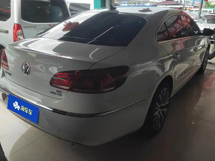 Volkswagen CC