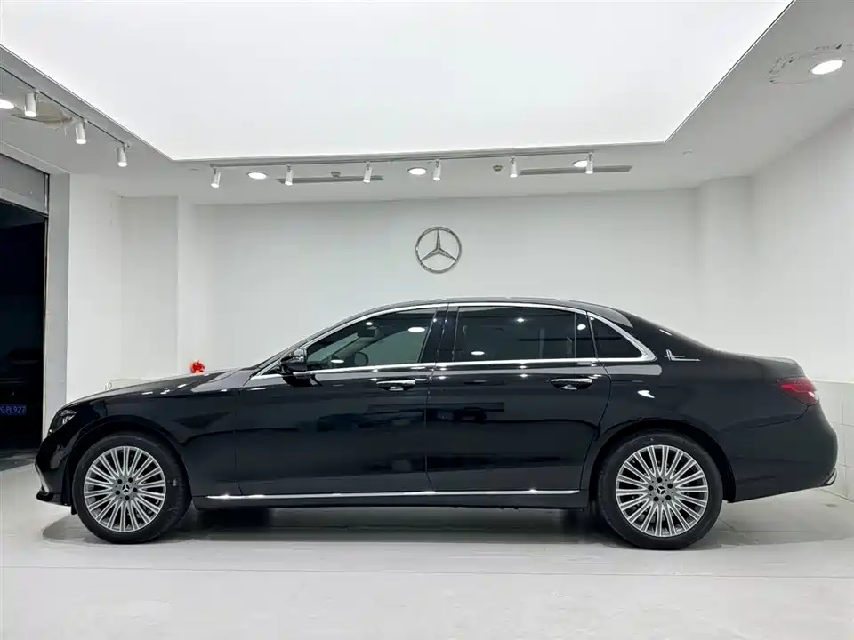 Mercedes-Benz E-class Mercedes-Benz E-class