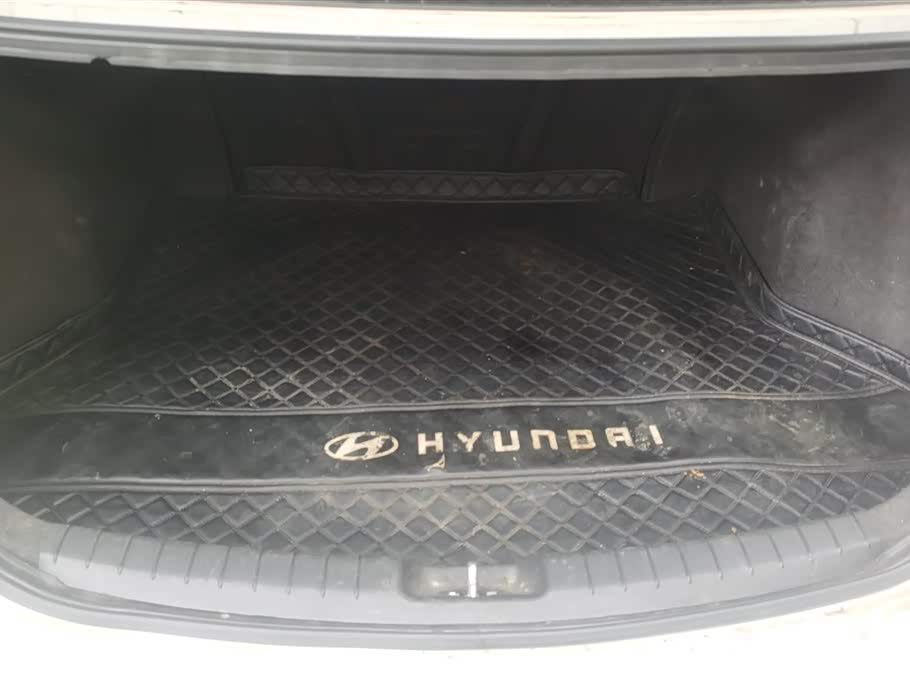 Hyundai Lead