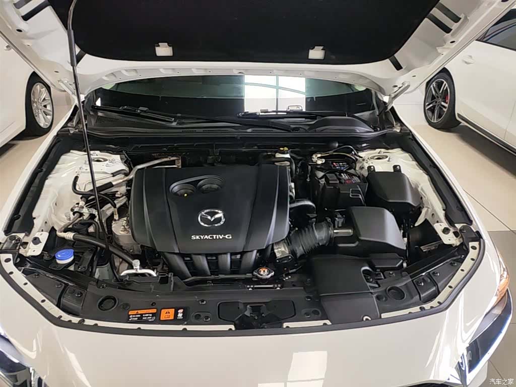 Mazda Mazda3, 2023 20
