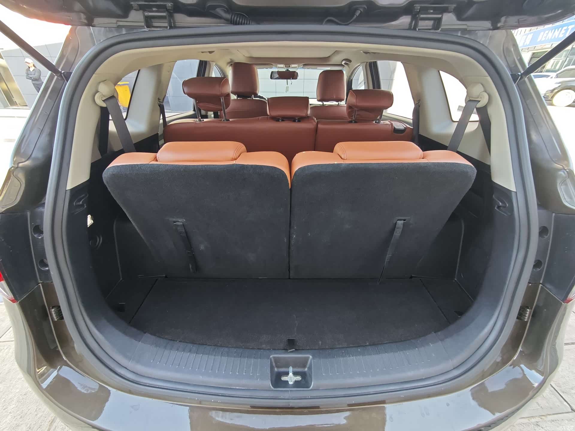 Kia 7, 2015 10