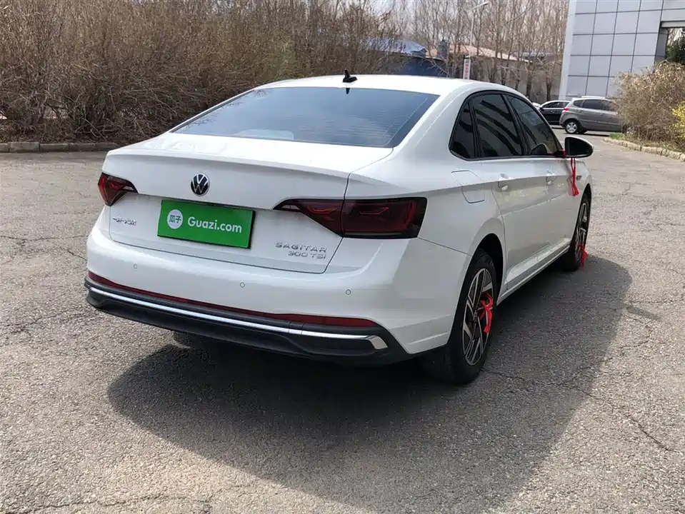 Volkswagen Sagitar