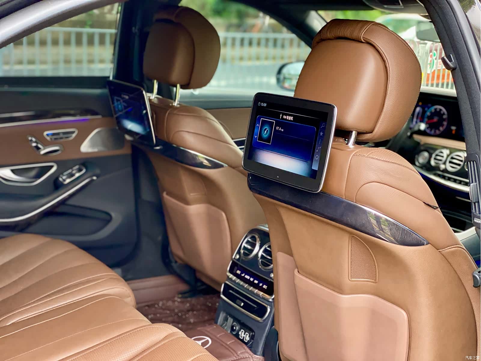 Mercedes-Benz S-Class, 2019 19