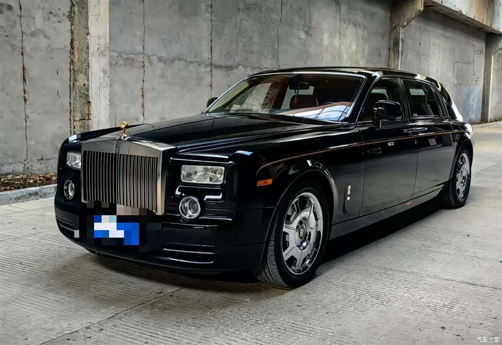 Rolls-Royce Phantom, 2011 1