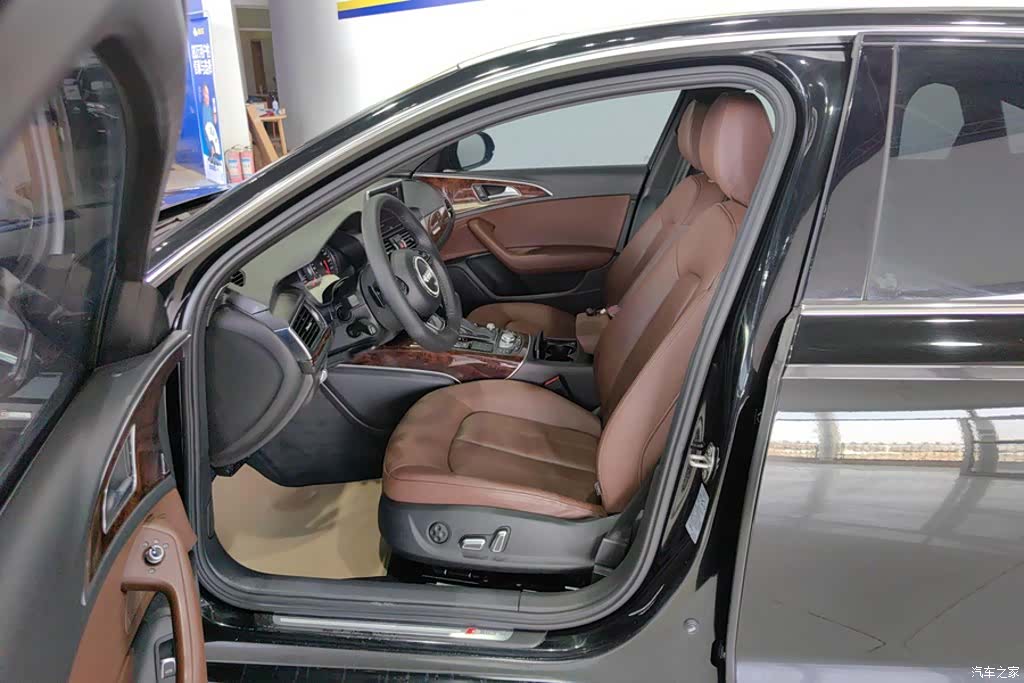 Audi A6L, 2018 9