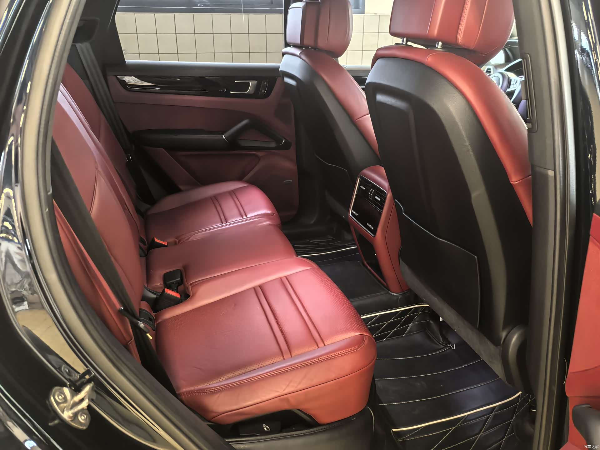 Porsche Cayenne, 2022 11