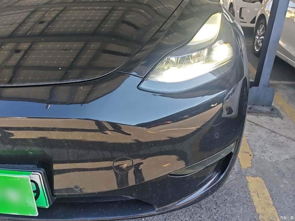 Tesla Model Y, 2021 24