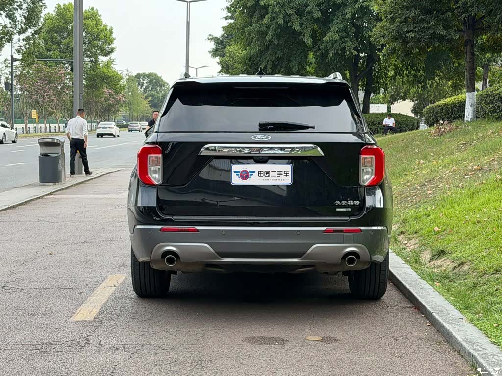 Ford Explorer, 2022 все фото