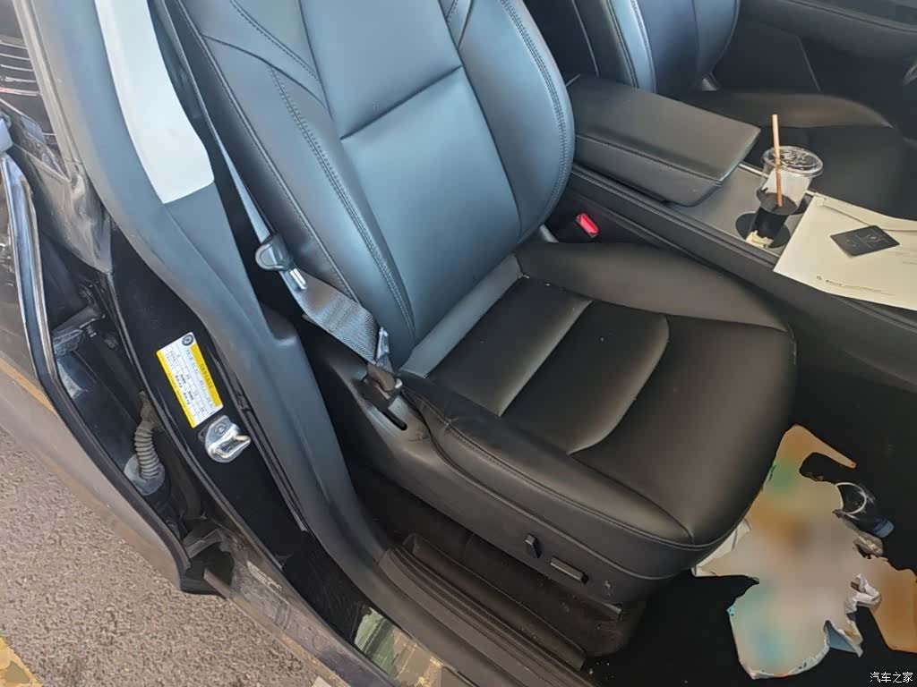 Tesla Model Y, 2021 25
