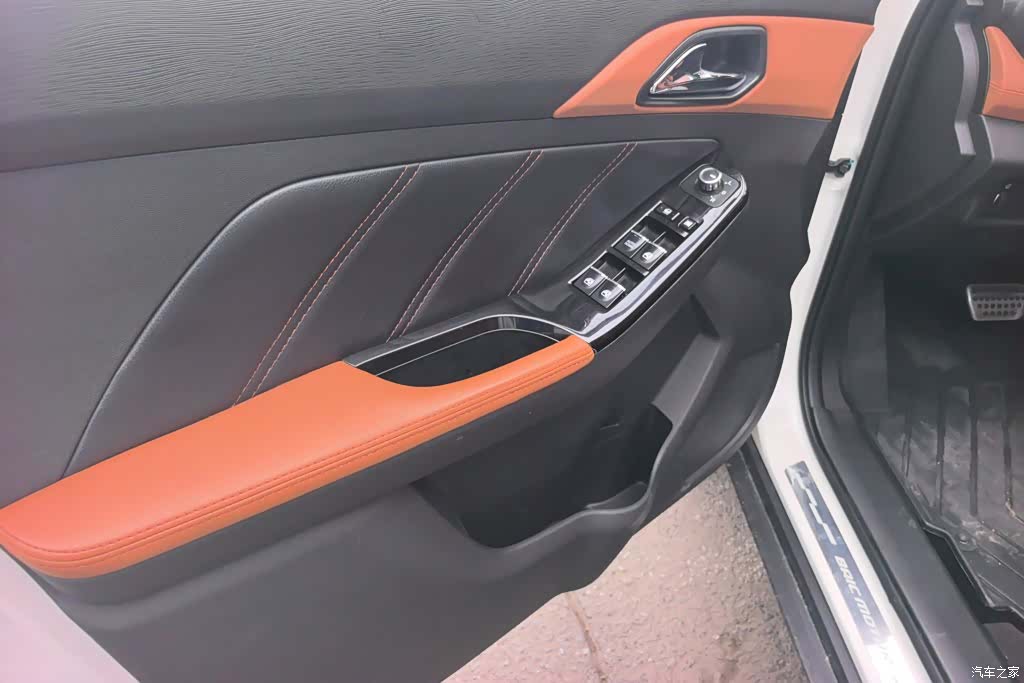 BAIC X35, 2017 7