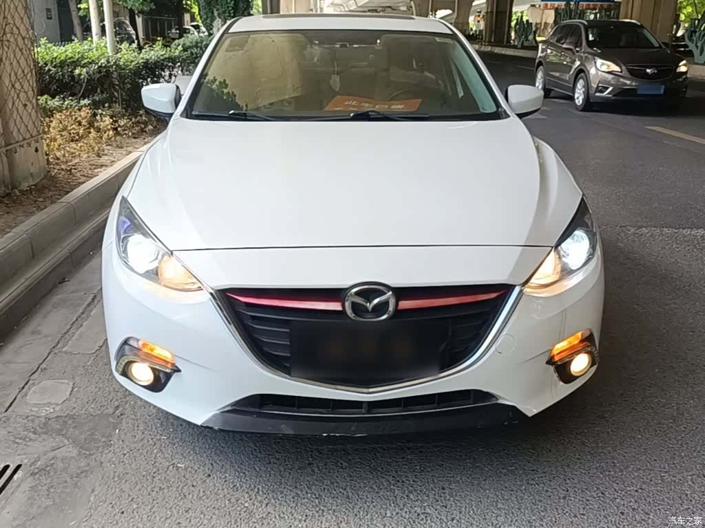 Mazda Mazda3, 2016 3