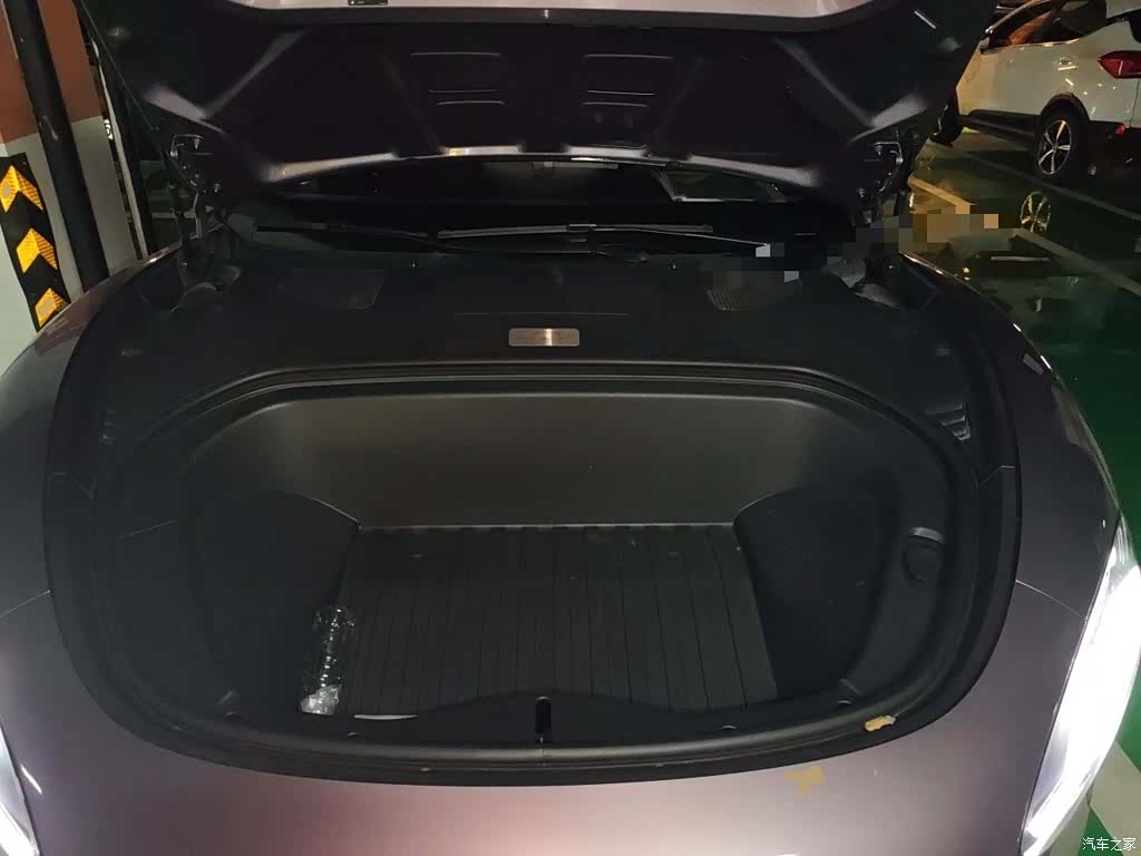 Xiaomi SU7, 2025 16