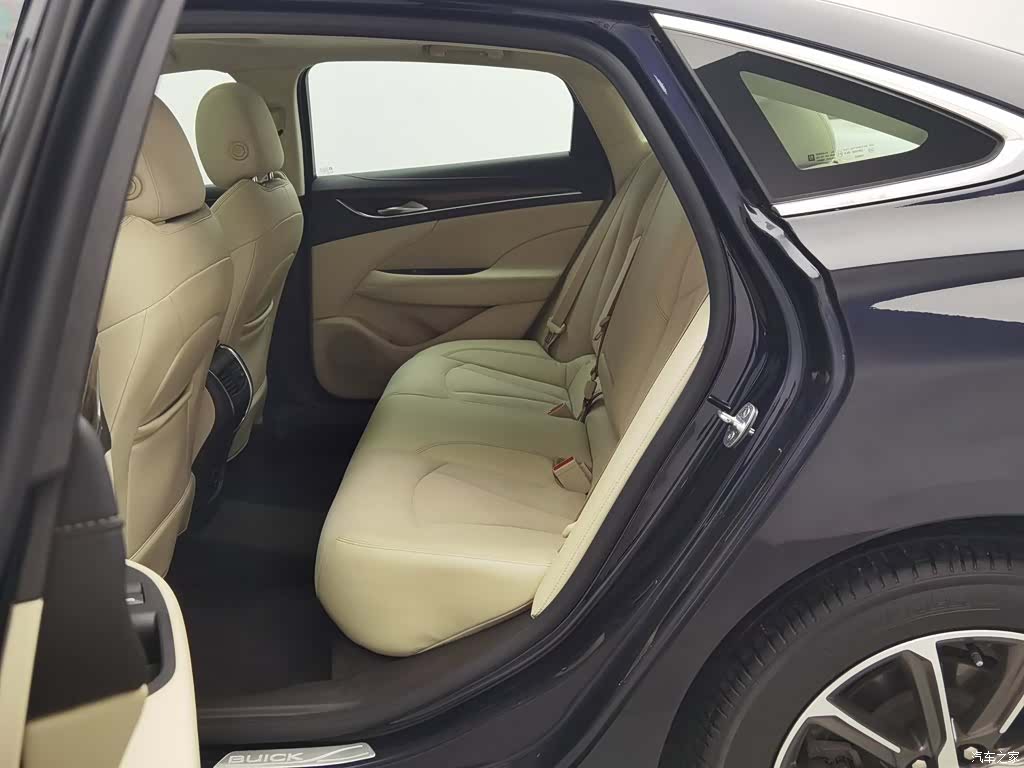 Buick LaCrosse, 2019 15