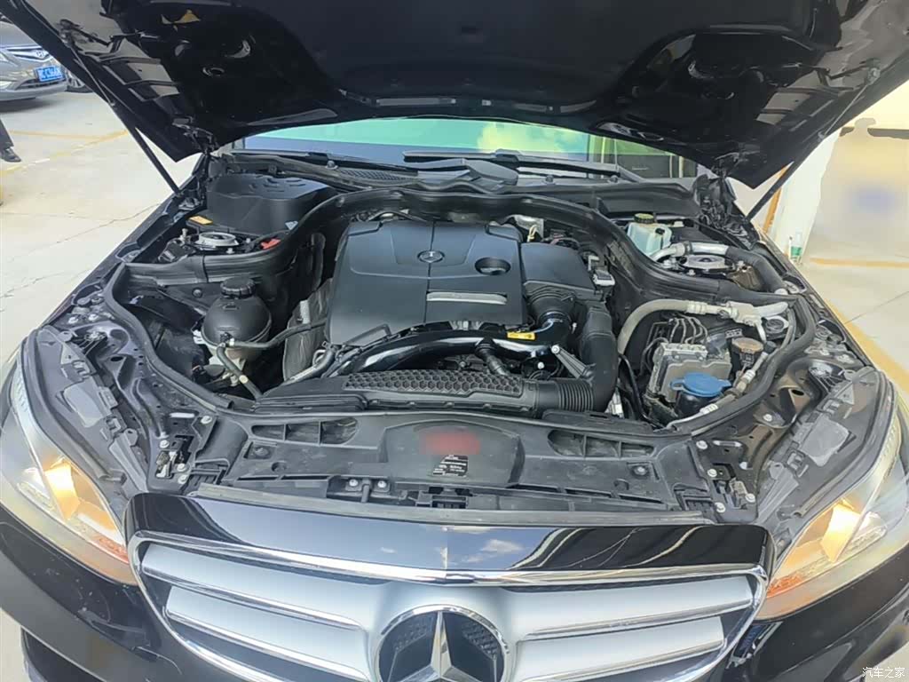 Mercedes-Benz E-Class, 2016 20