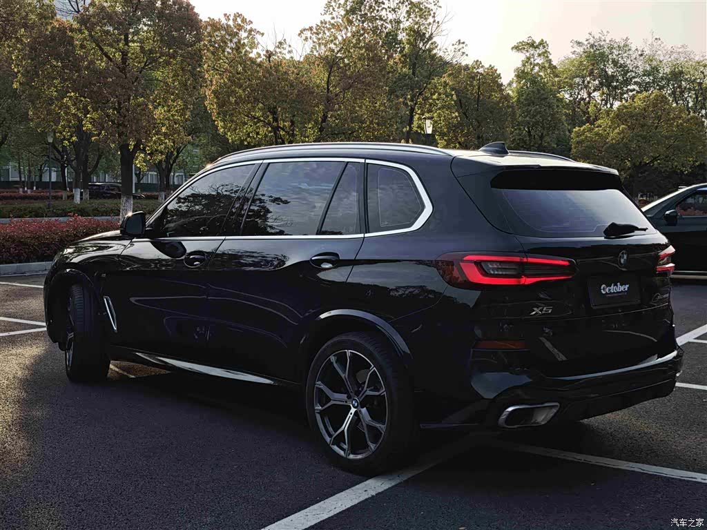 BMW X5, 2022 все фото