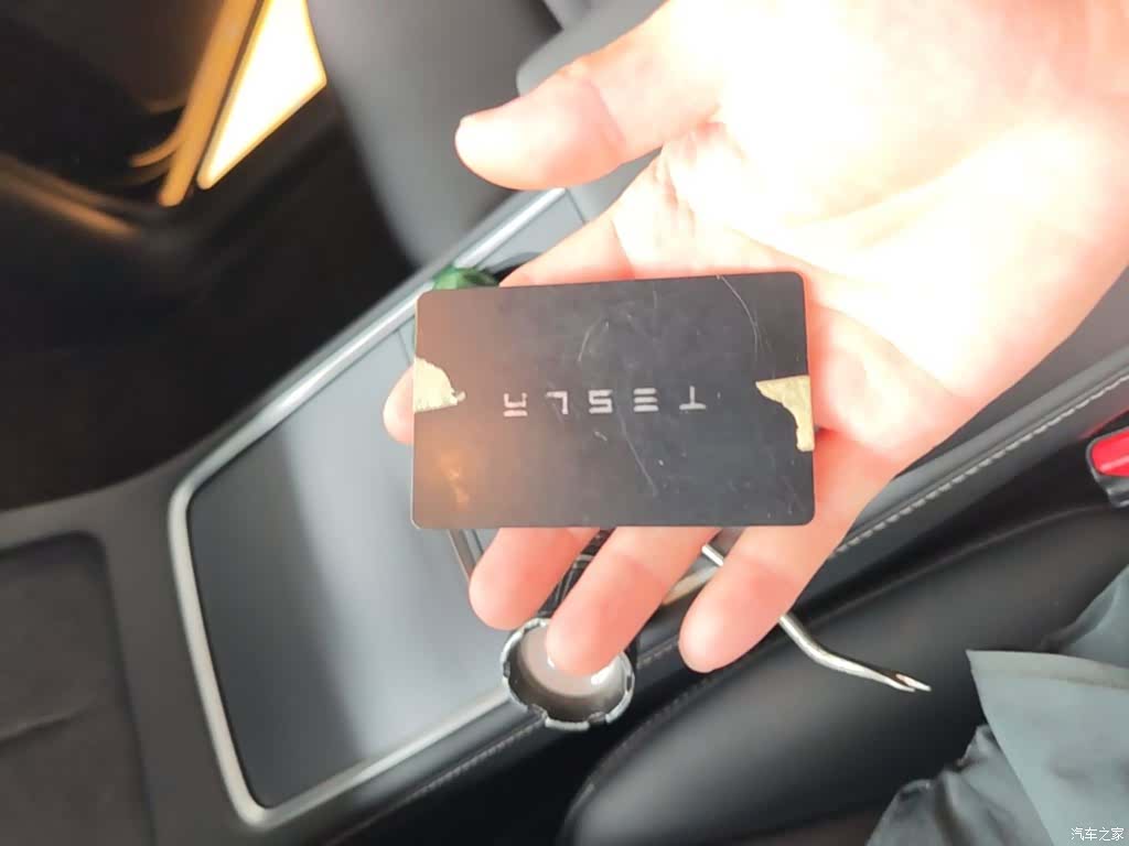 Tesla Model Y, 2021 9