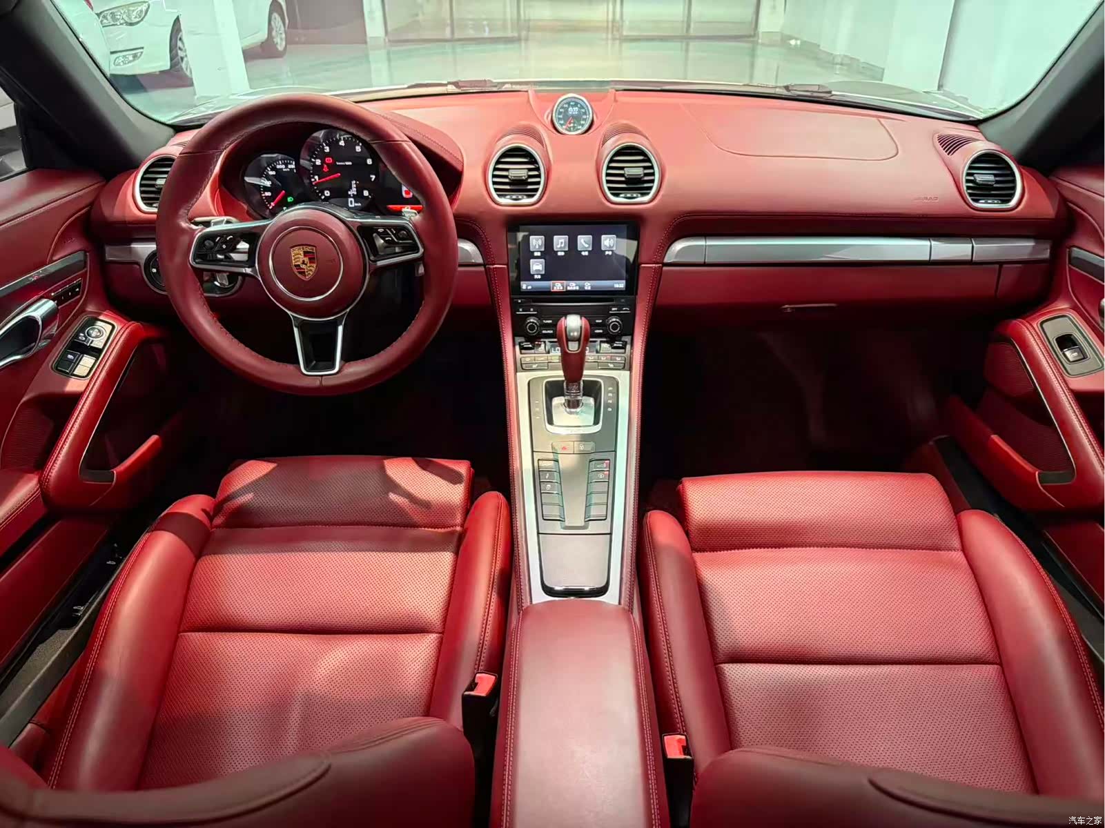 Porsche Cayman, 2018 6