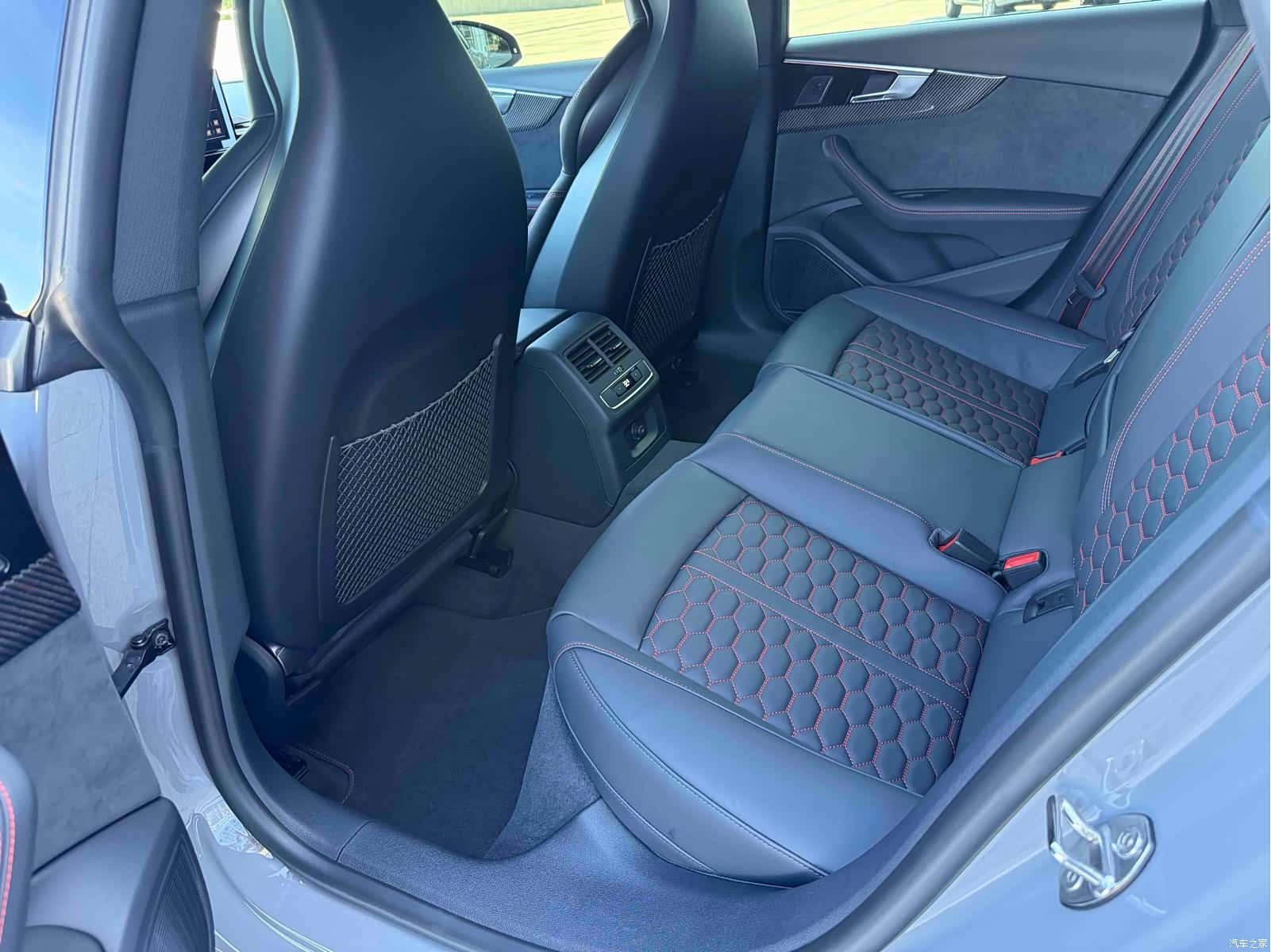 Audi RS, 2026 17