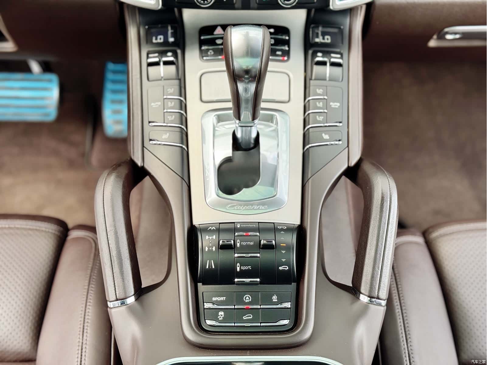Porsche Cayenne, 2010 14