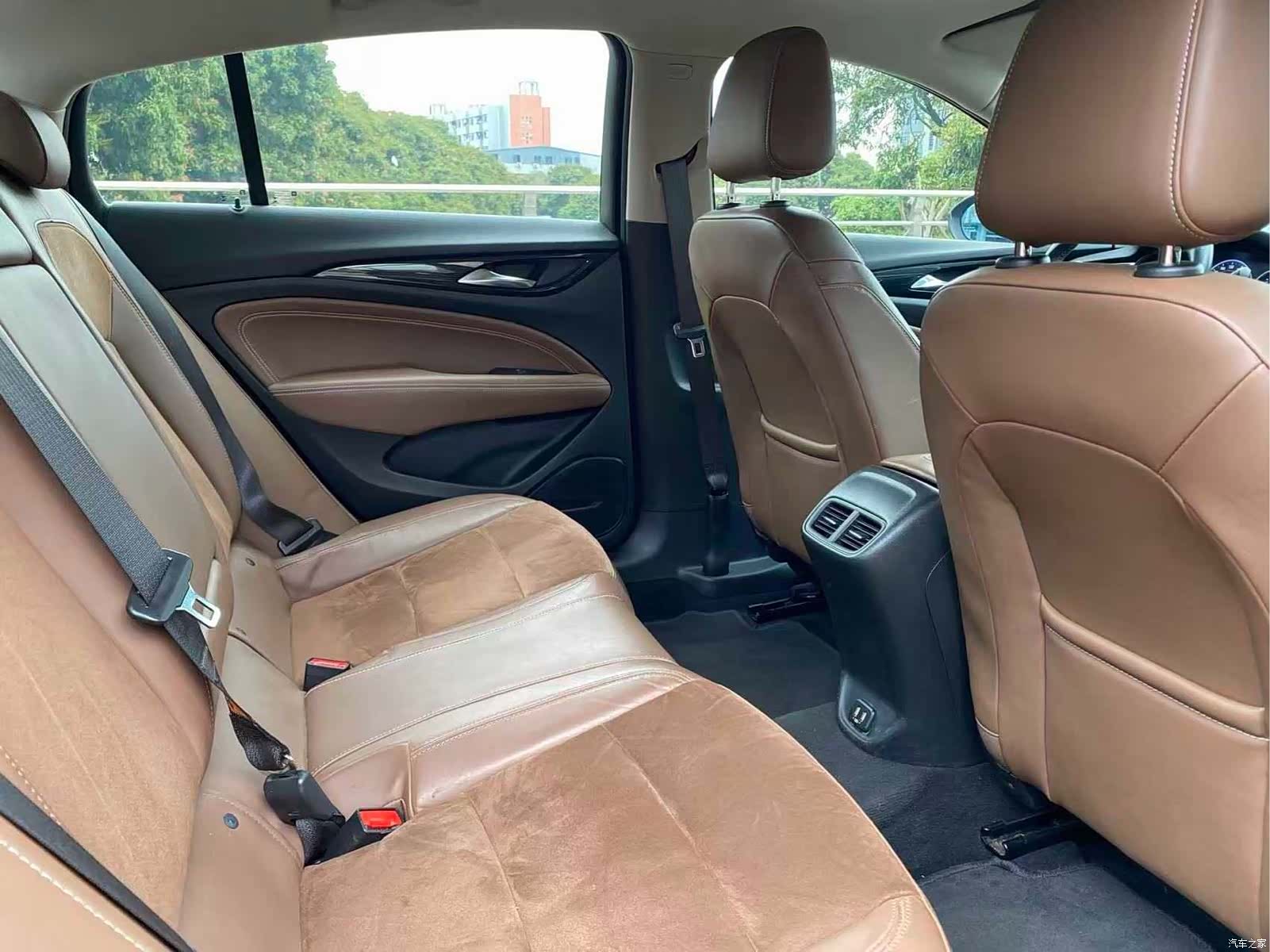 Buick Regal, 2021 6