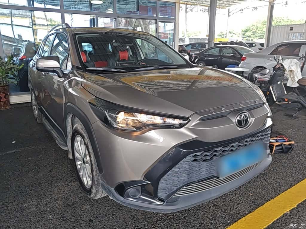Toyota Frontlander, 2023 4