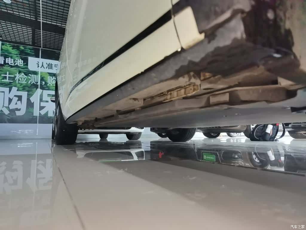 BYD Dolphin, 2023 21