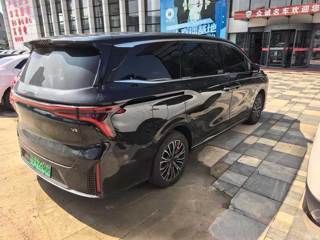 DongFeng V9, 2024 4