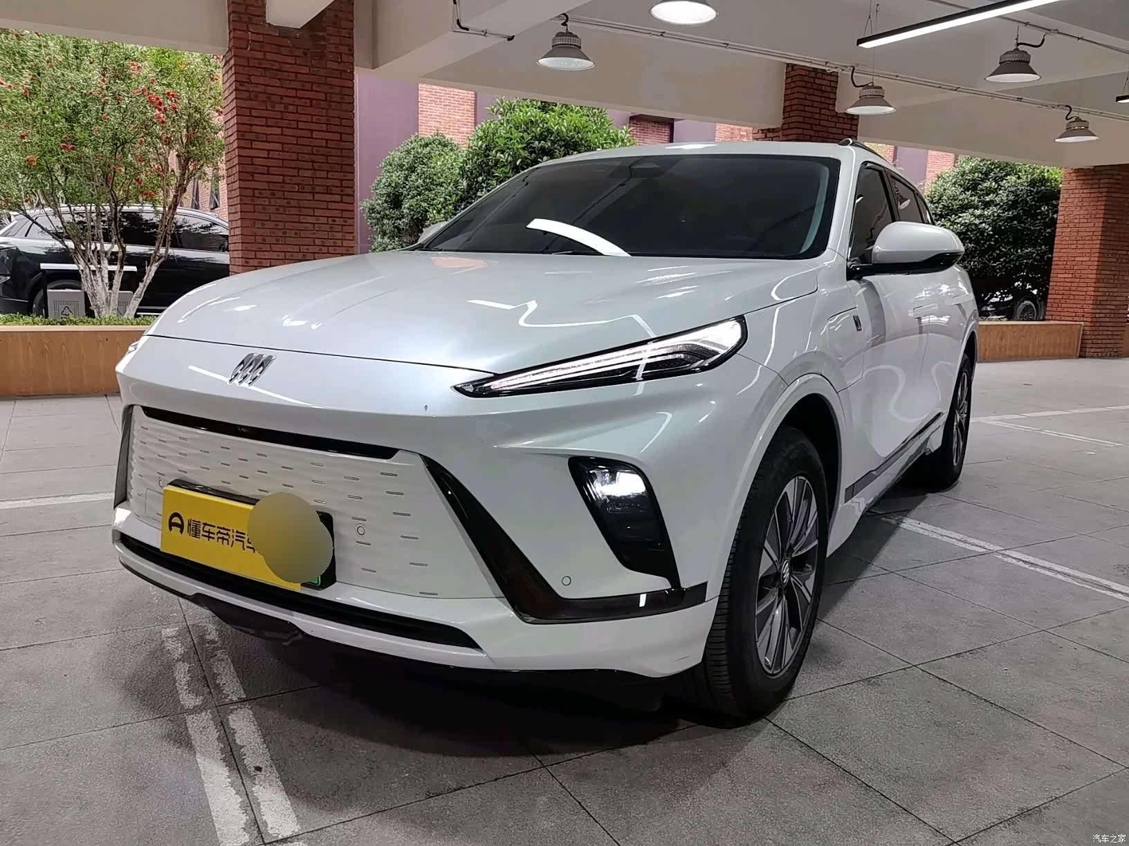 Buick E5, 2023 1