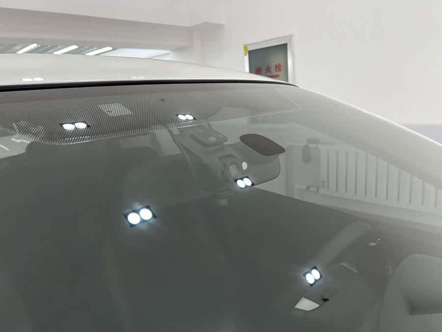 Nissan Tiida 2015, фото 30