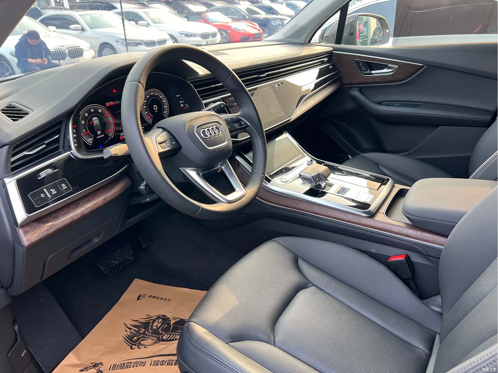 Audi Q7, 2023 14