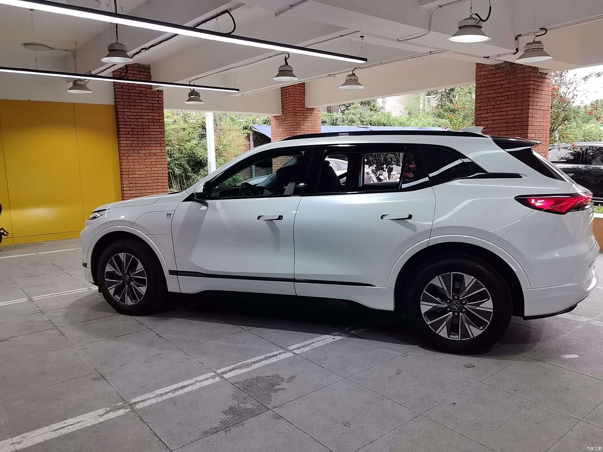 Buick E5, 2023 2